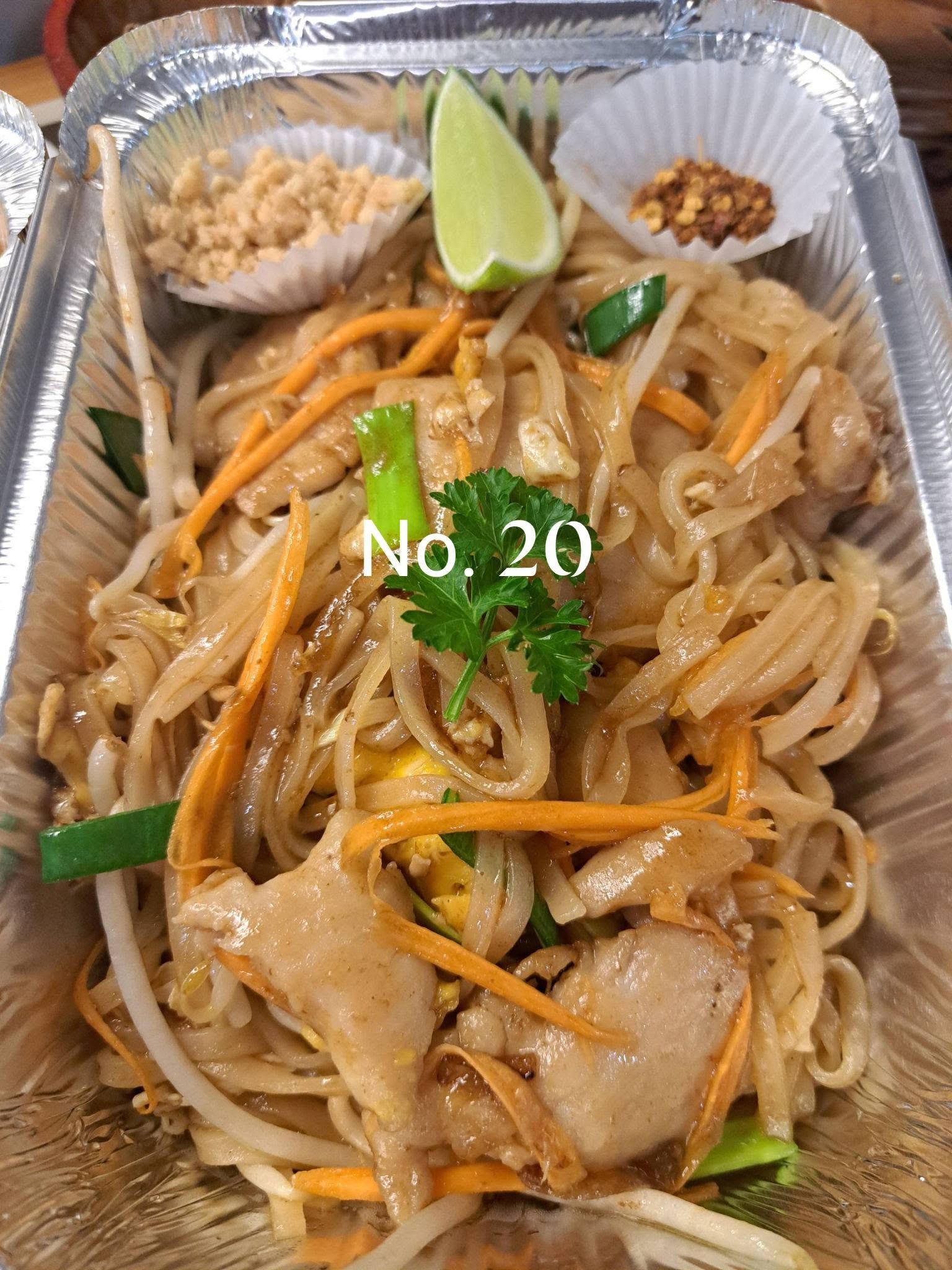 No.9 MayMay — Plat thaï 18