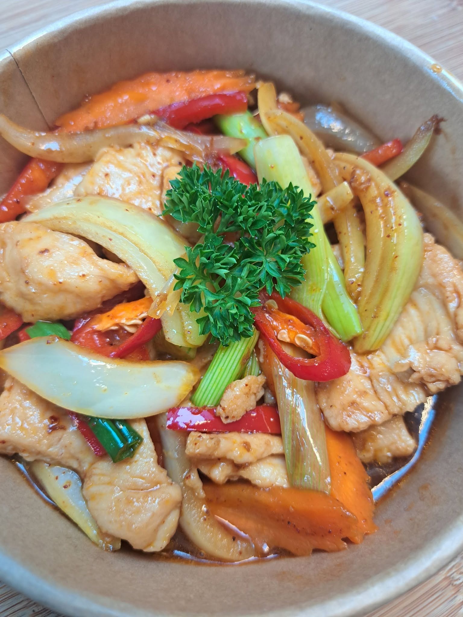No.9 MayMay — Plat thaï 19