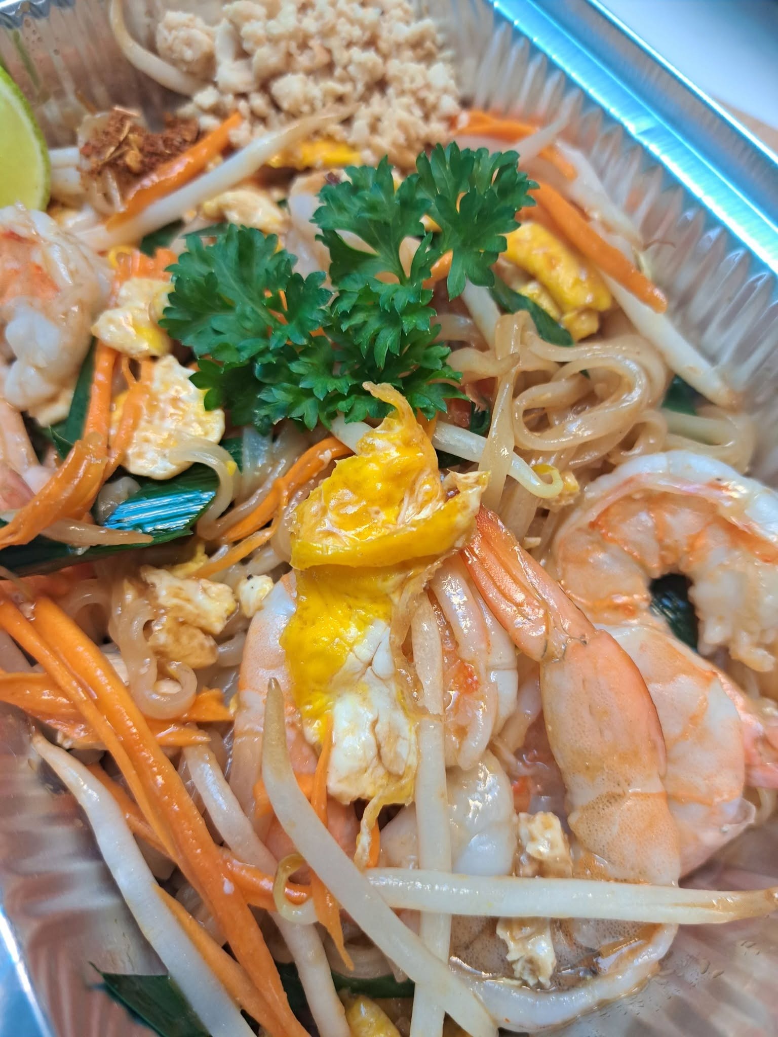 No.9 MayMay — Plat thaï 20