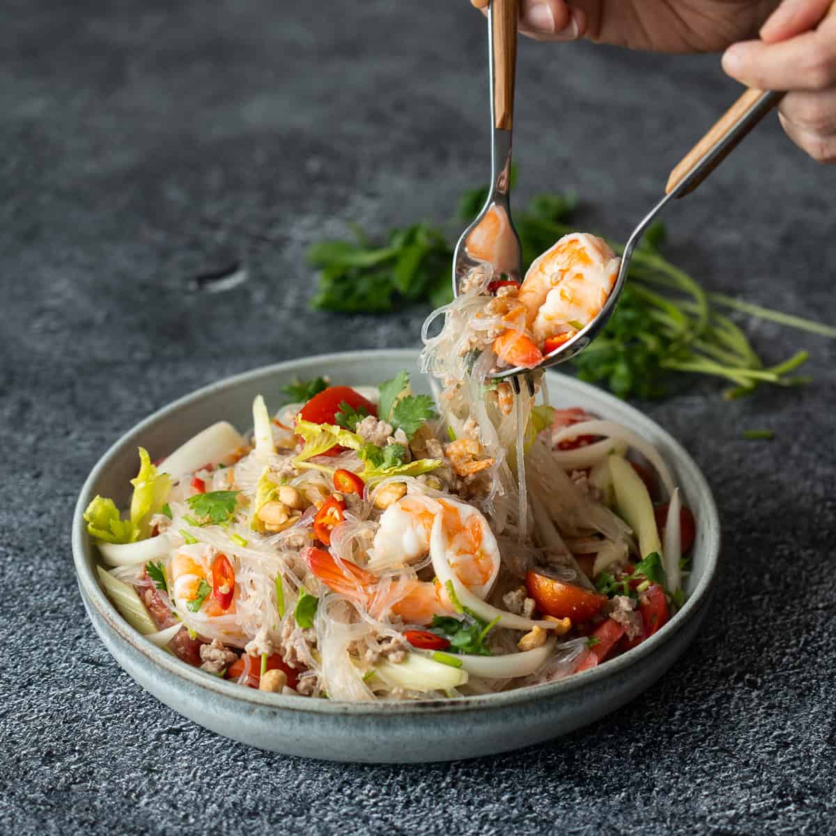 Yum Woon Sen